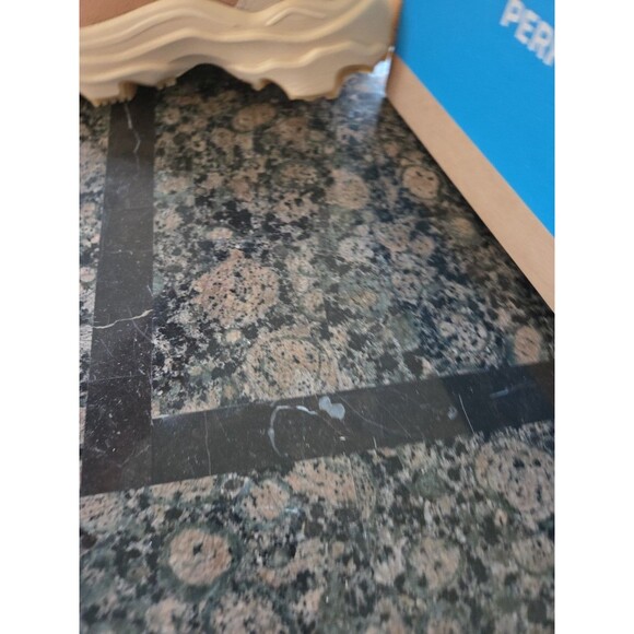 Sorel Kinetic Breakthru Acadia Size 6 Waterproof Sneaker Boot Tawny Buff Womens - Picture 11 of 13